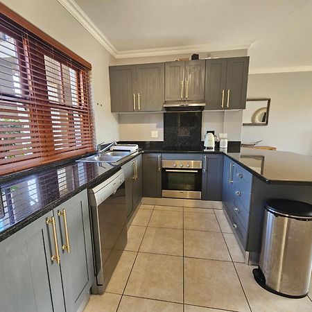 Six Whale Rock Gardens With Back Up Power For Load Shedding Lejlighed Plettenberg Bay Eksteriør billede