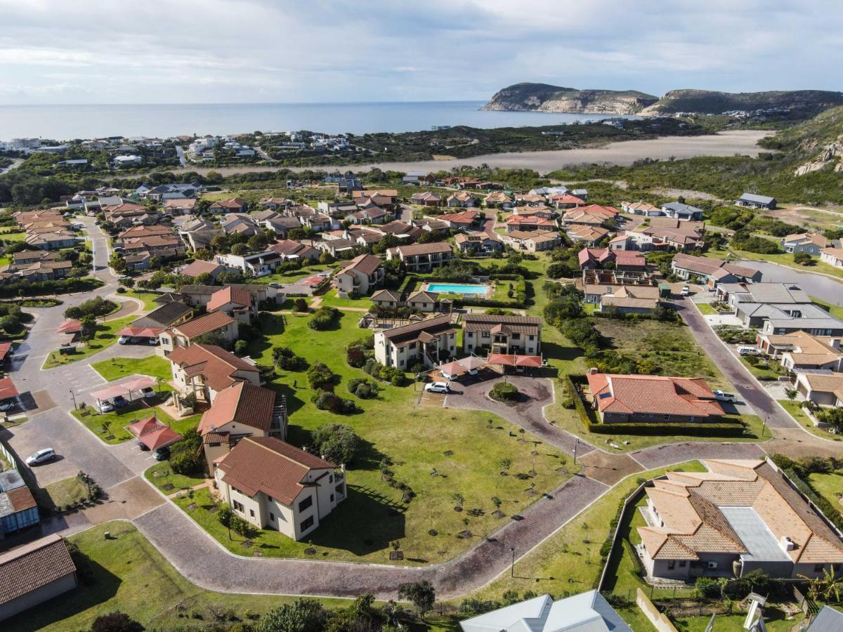 Six Whale Rock Gardens With Back Up Power For Load Shedding Lejlighed Plettenberg Bay Eksteriør billede