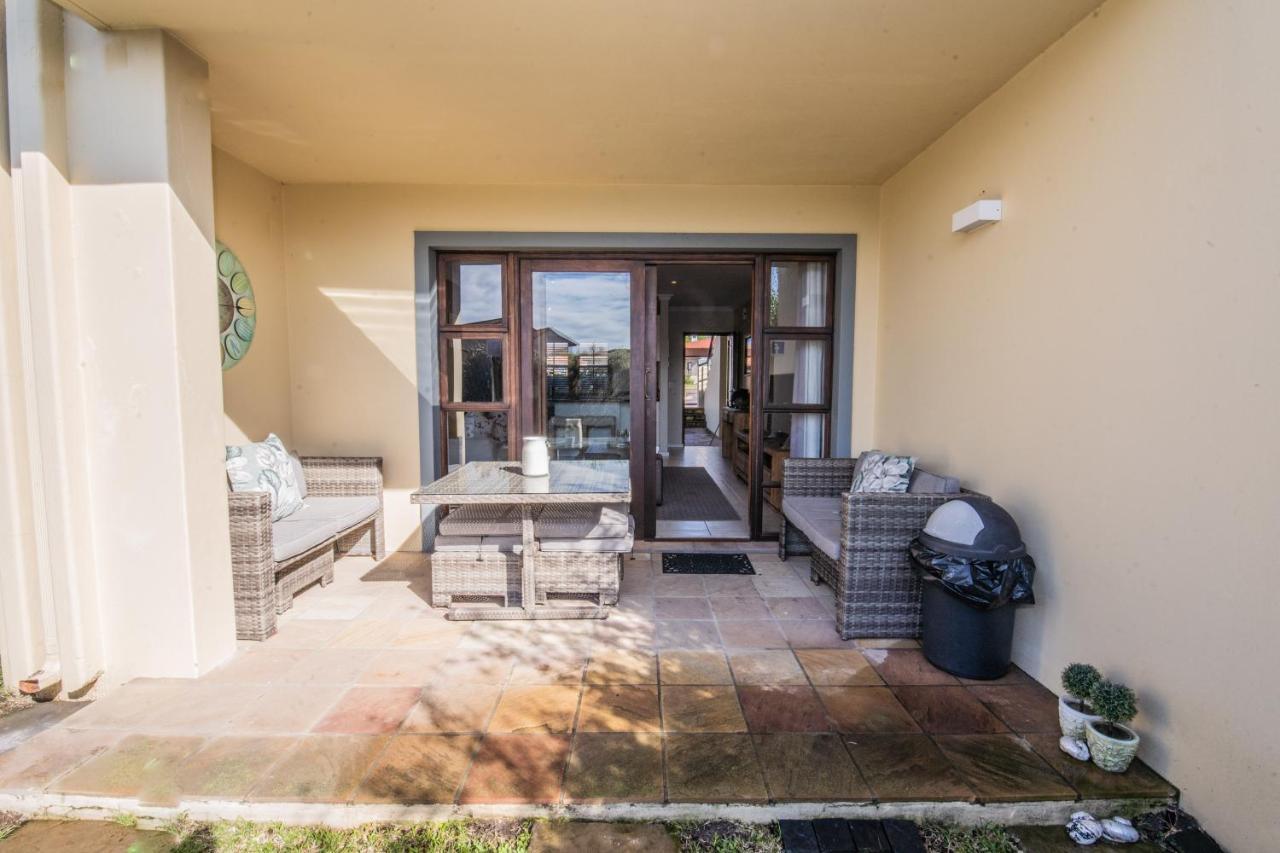 Six Whale Rock Gardens With Back Up Power For Load Shedding Lejlighed Plettenberg Bay Eksteriør billede