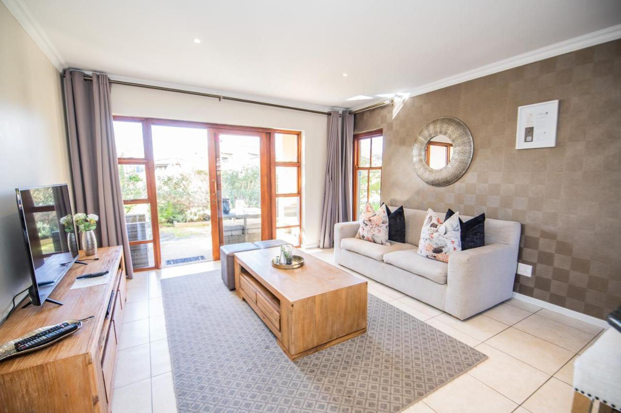 Six Whale Rock Gardens With Back Up Power For Load Shedding Lejlighed Plettenberg Bay Eksteriør billede