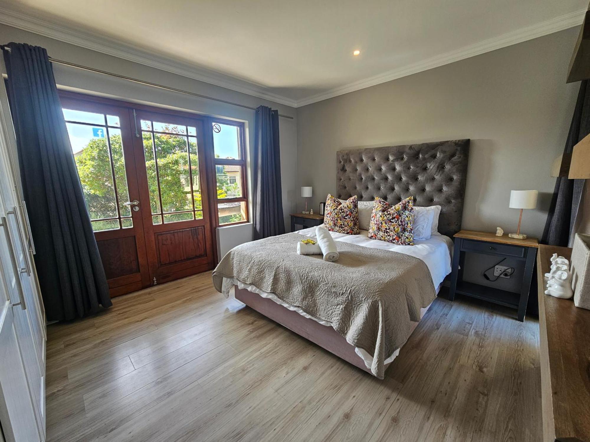 Six Whale Rock Gardens With Back Up Power For Load Shedding Lejlighed Plettenberg Bay Eksteriør billede