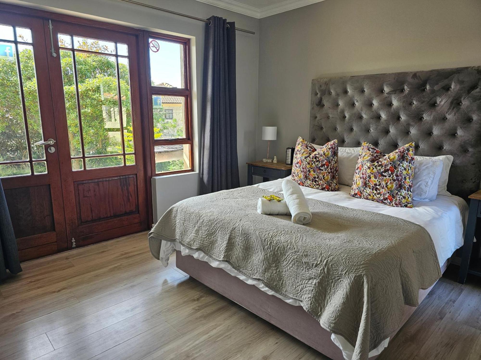 Six Whale Rock Gardens With Back Up Power For Load Shedding Lejlighed Plettenberg Bay Eksteriør billede
